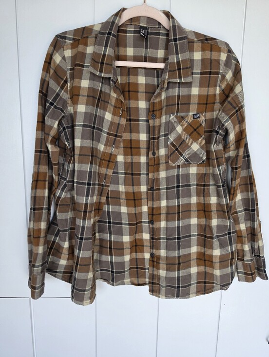 Fox Tops - Women’s Fox Racing button down blouse